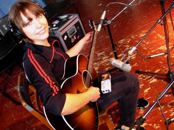 Talkin' bout my new guitar... in STUDIO! by Talkin' bout my new guitar... in STUDIO! by